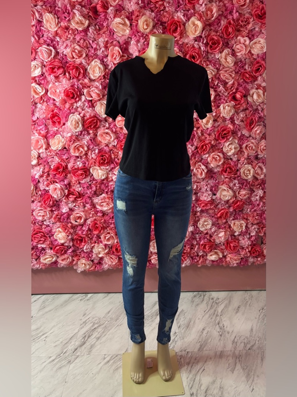 Bold Ripped Blue Skinny Jeans with Distressed Detail(match-up#7)